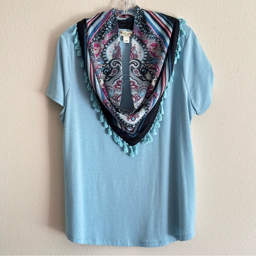 World Unity Women's  Sky Blue Tee with Patterned Scarf Attached SZ 0X EUC
